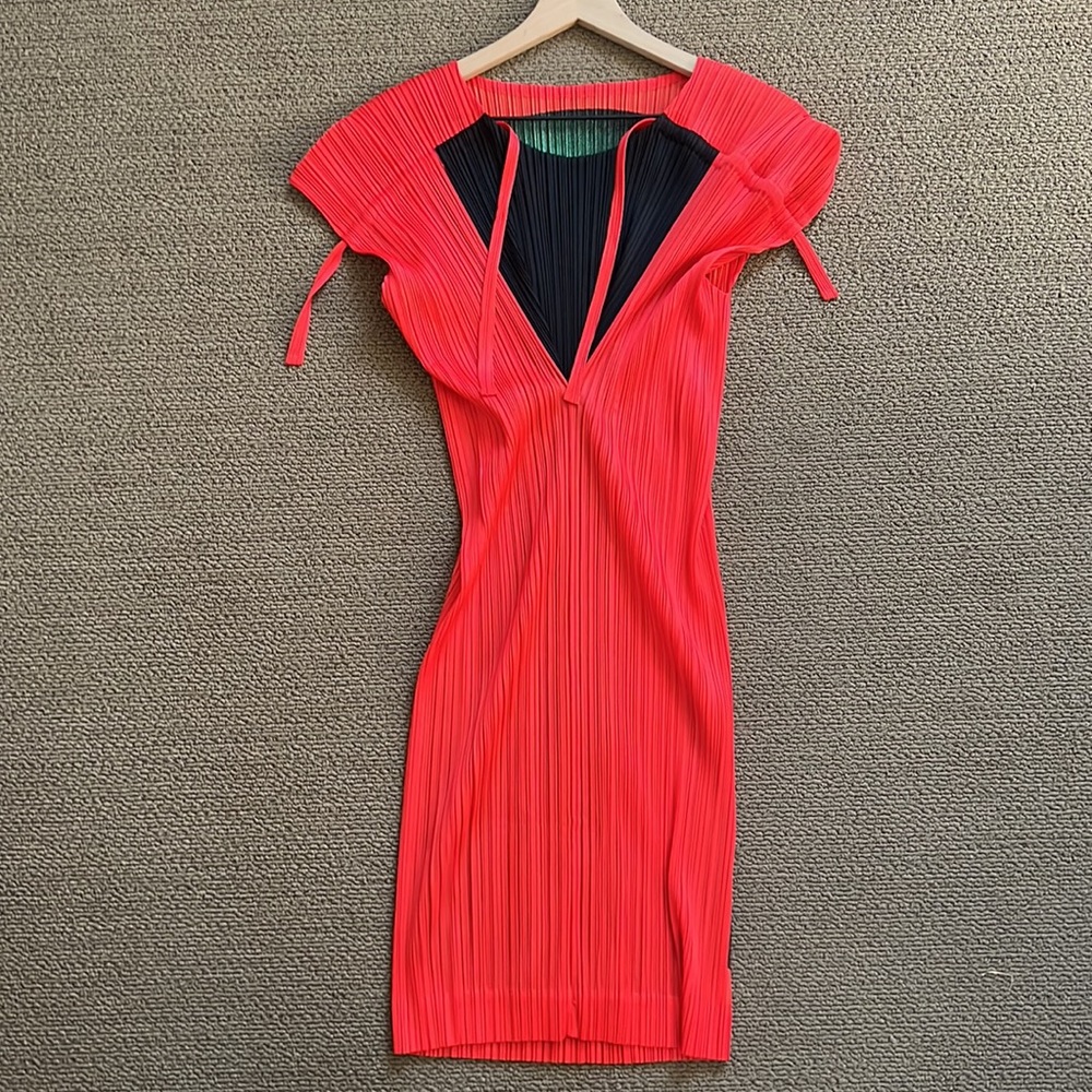 Red Accordian Midi Dress